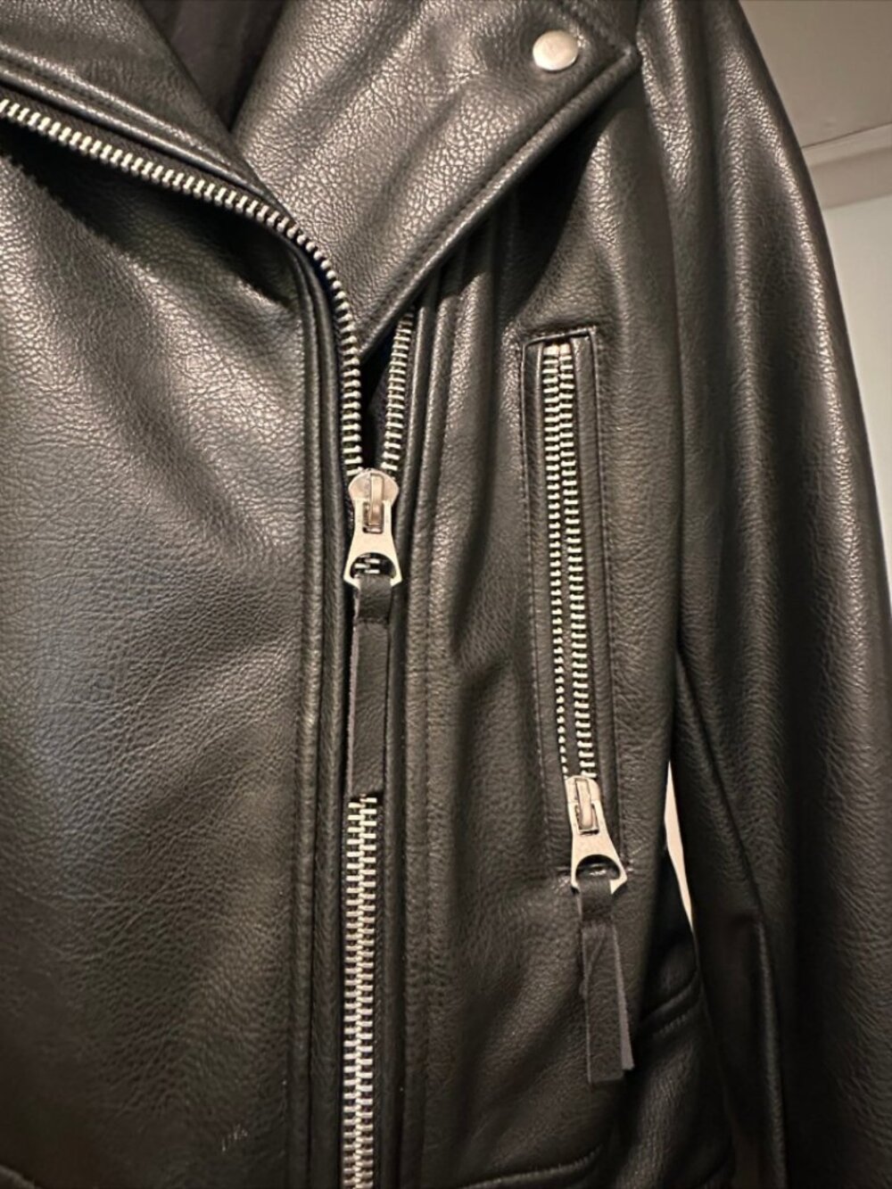 H&M leather jacket - Picture 3 of 3
